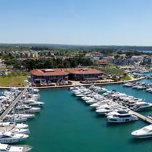 Hotel Boutique Nautica - & Wellness, Free Parking, Pet Friendly, Novigrad (Istria)
